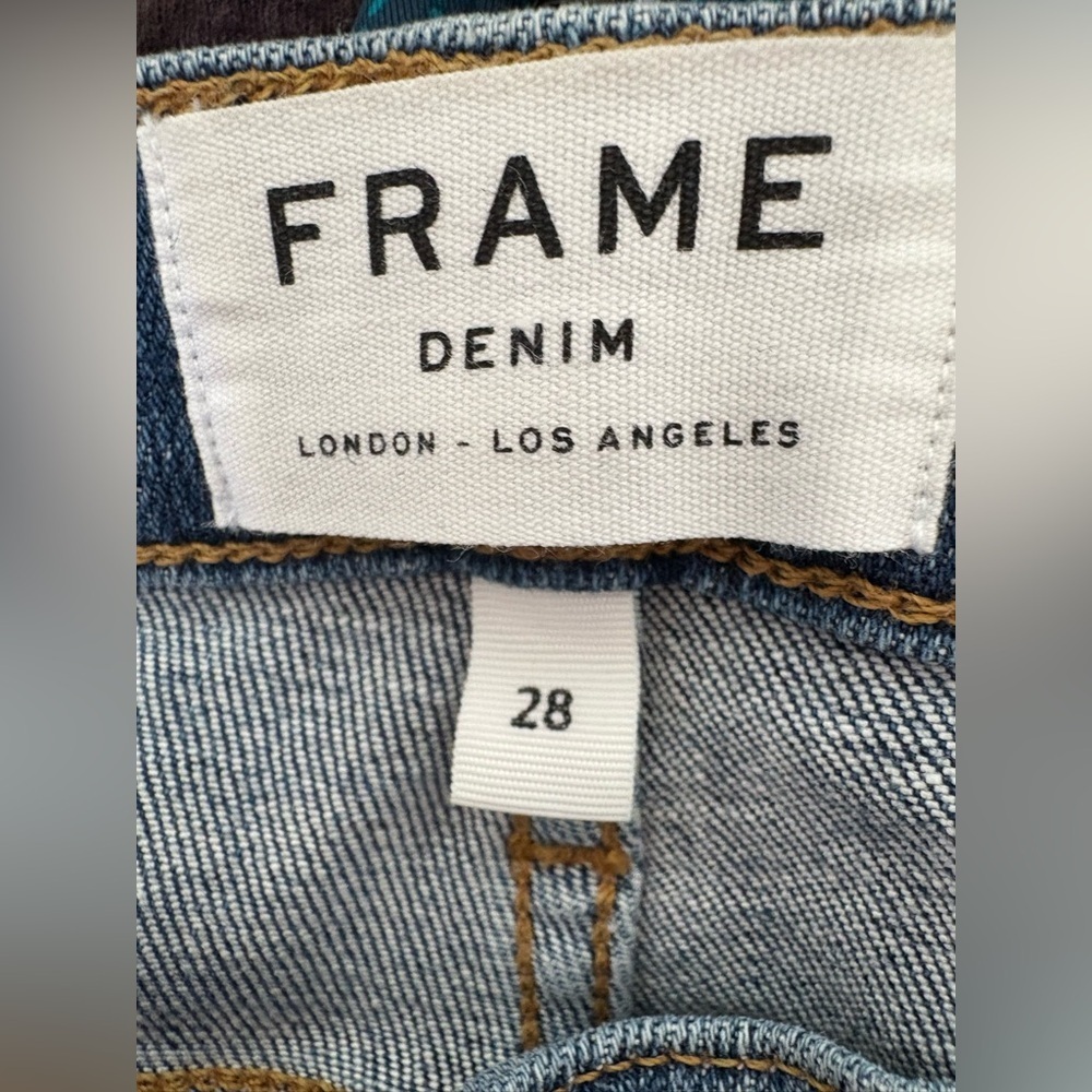 Frame Le High Skinny Stud Raw Split Hem Jeans, Size 28 - Picture 8 of 12